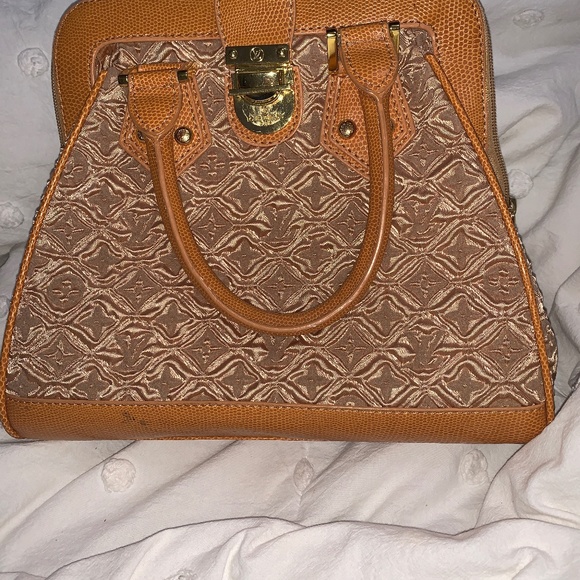 Vintage Louis Vuittion - Picture 1 of 5
